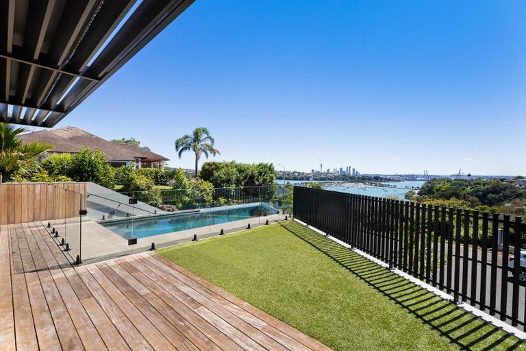 Photo of property in 26 Ngaiwi Street, Orakei, Auckland, 1071