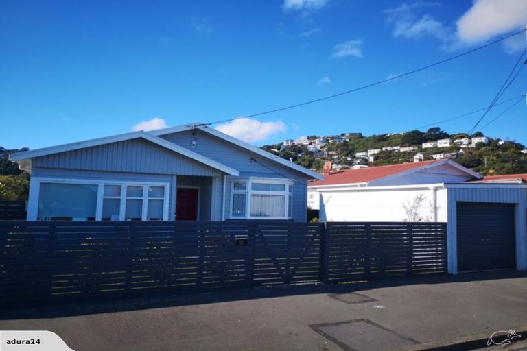 Photo of property in 52 Argentine Avenue, Miramar, Wellington, 6022