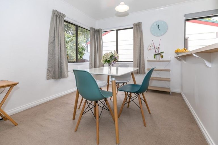 Photo of property in 9 Caulfield Green, Nawton, Hamilton, 3200