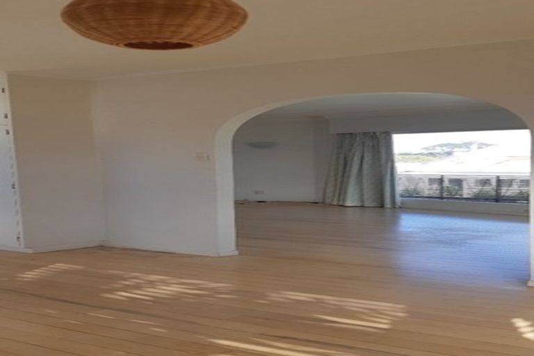 Photo of property in 1a Coronation Street, Belmont, Auckland, 0622