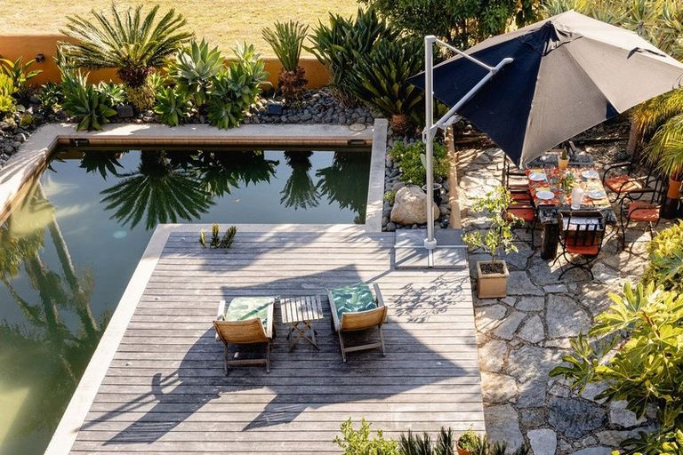 Photo of property in 214 Oceanbeach Road, Mount Maunganui, 3116