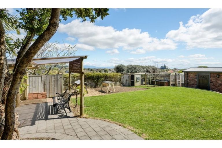Photo of property in 50 La Colina Place, Bethlehem, Tauranga, 3110
