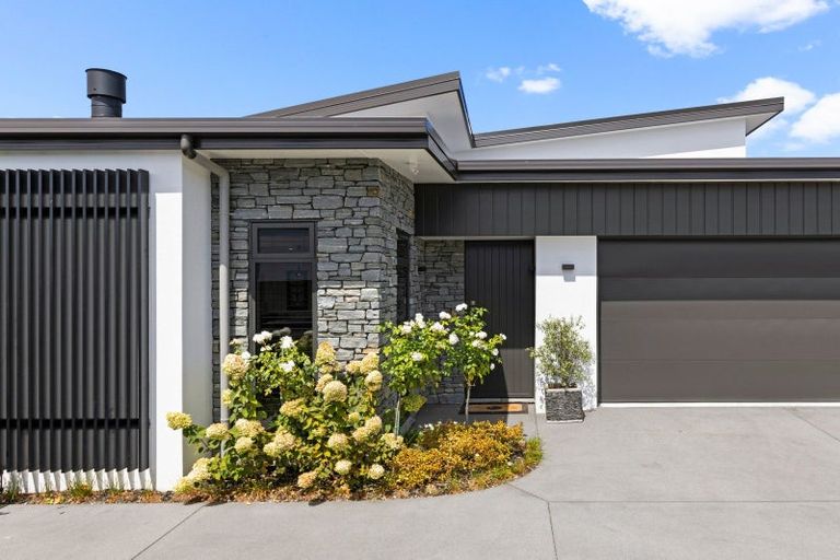 Photo of property in 21 Ada Close, Cambridge, 3434