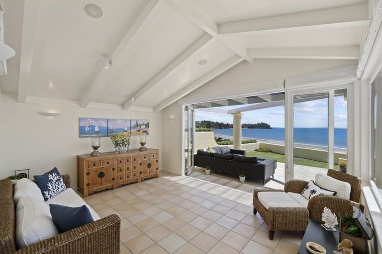 Photo of property in 9a Holiday Road, Milford, Auckland, 0620