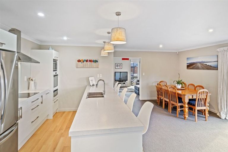 Photo of property in 21 Shepherd Avenue, West Melton, 7618