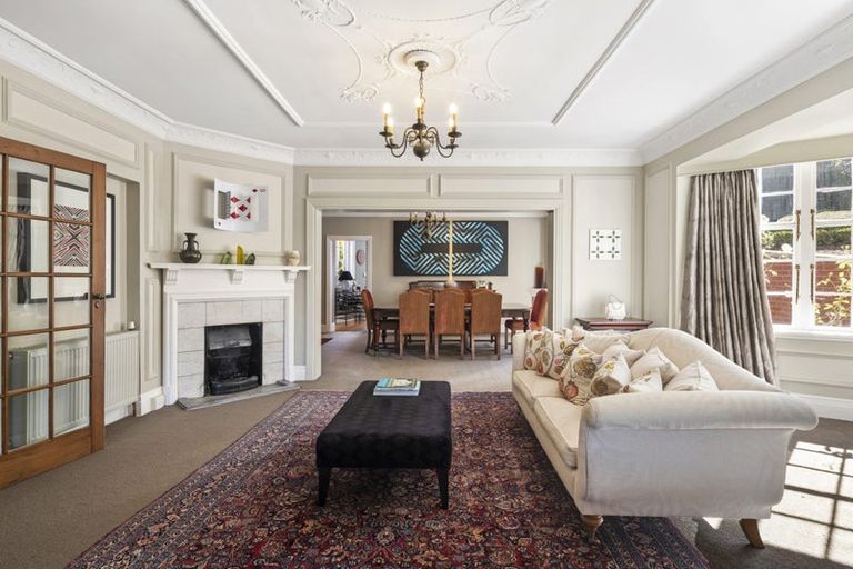 Photo of property in 12 Easdale Street, Kelburn, Wellington, 6012