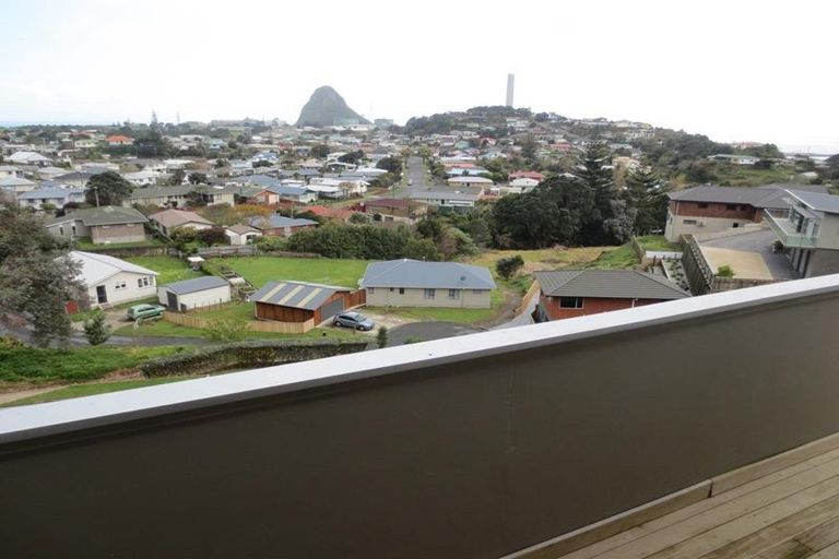 Photo of property in 29 Crownhill Street, Spotswood, New Plymouth, 4310