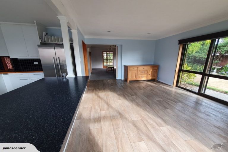 Photo of property in 304a Yaldhurst Road, Avonhead, Christchurch, 8042