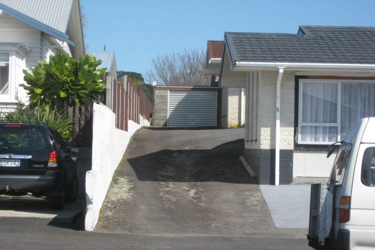 Photo of property in 3/62 Dawson Street, New Plymouth, 4310