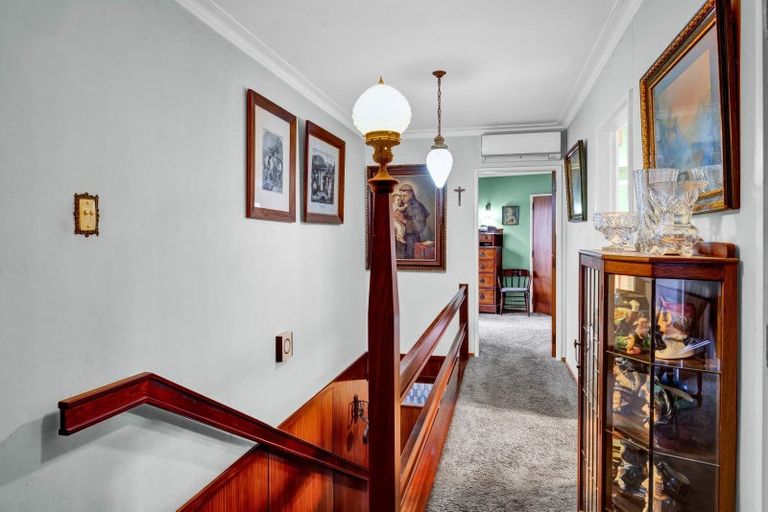 Photo of property in 445 Broadway, Stratford, 4332