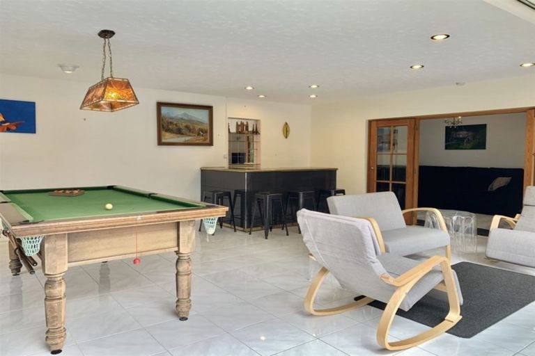 Photo of property in 10 Winslow Street, Burnside, Christchurch, 8053