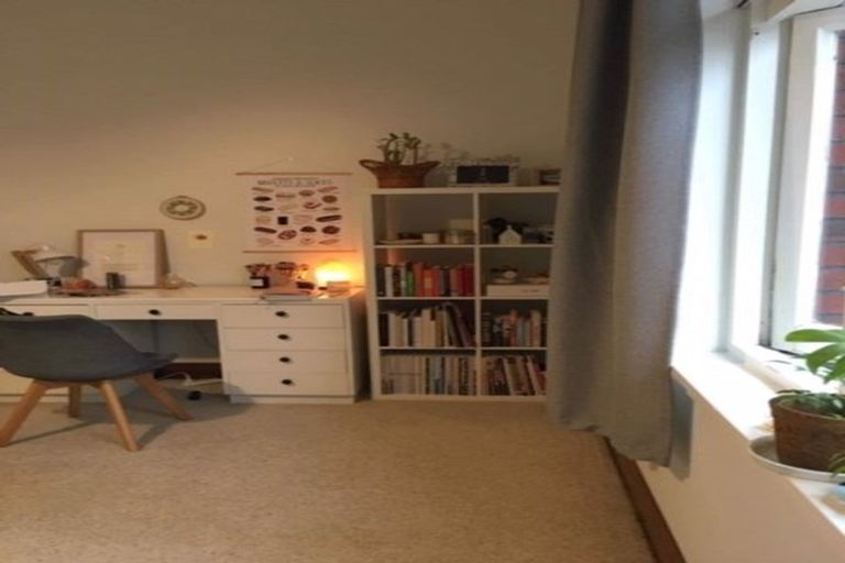 Photo of property in 73 Penrose Street, Woburn, Lower Hutt, 5010