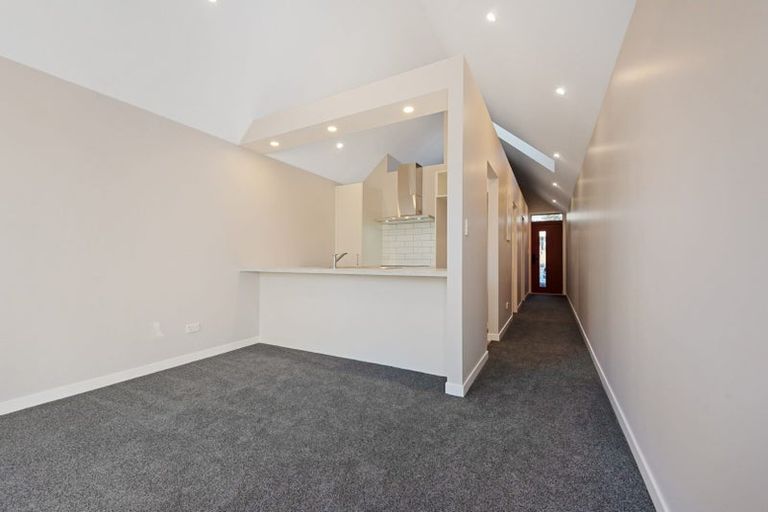 Photo of property in 90 Owen Street, Newtown, Wellington, 6021