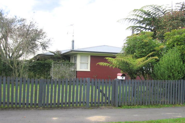 Photo of property in 3 Hugh Place, St Andrews, Hamilton, 3200