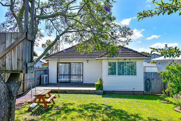 Photo of property in 1/454 Great South Road, Opaheke, Papakura, 2113