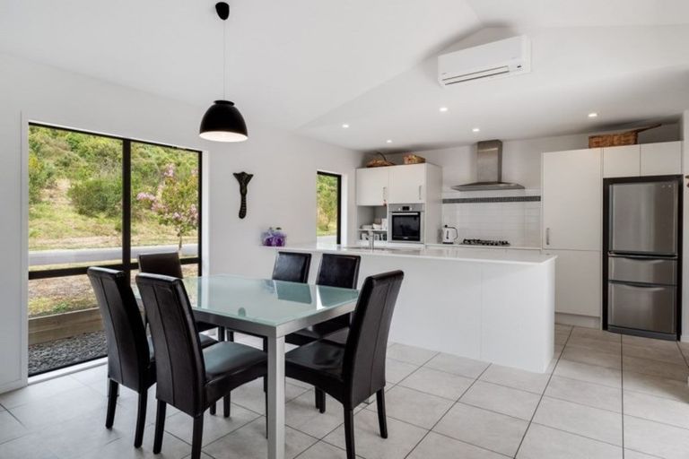 Photo of property in 16 Conniston Way, Pyes Pa, Tauranga, 3112