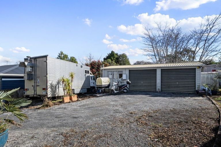Photo of property in 6 Kawiu Road, Levin, 5510