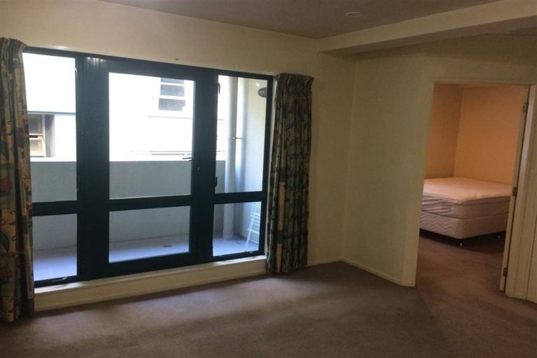 Photo of property in Courtenay Apartments, 409/120 Courtenay Place, Te Aro, Wellington, 6011