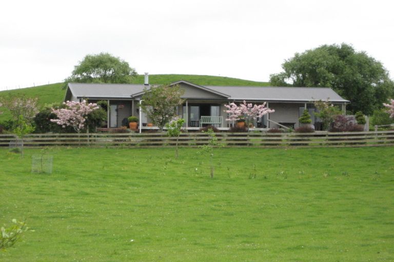 Photo of property in 970 Tauhoa Road, Kaipara Flats, Warkworth, 0984