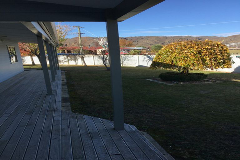 Photo of property in 2a Shannon Street, Alexandra, 9320