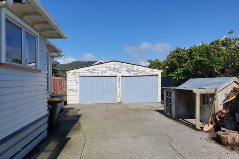 Photo of property in 85 Blake Street, Blaketown, Greymouth, 7805