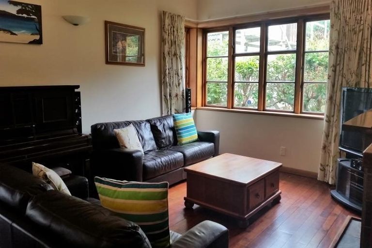 Photo of property in 65 Delhi Crescent, Khandallah, Wellington, 6035