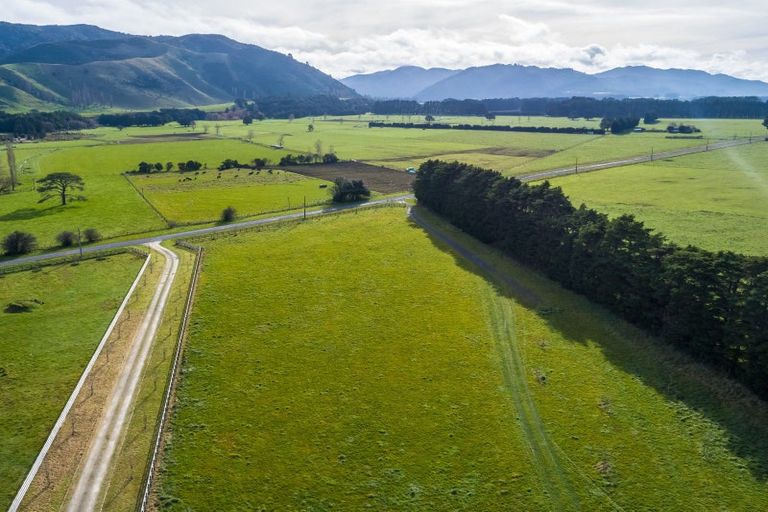 Photo of property in 143 Underhill Road, Woodside, Greytown, 5794