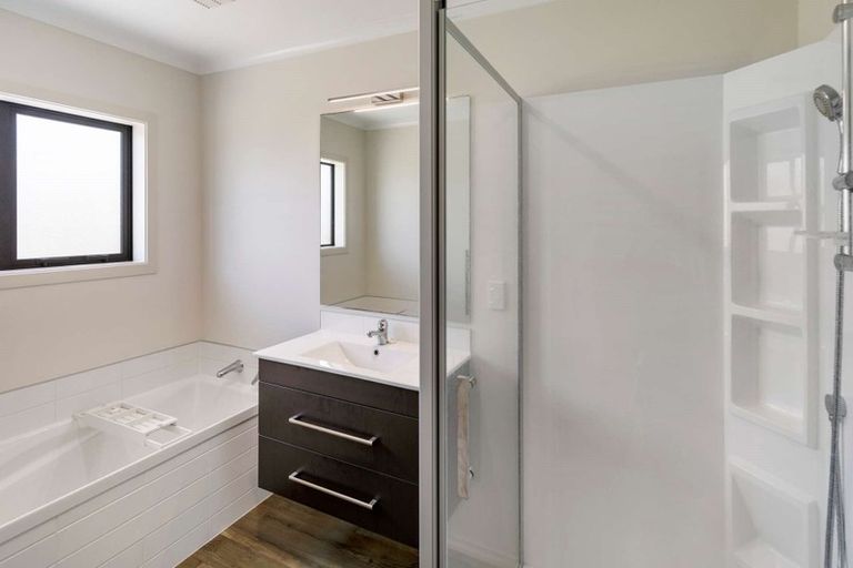 Photo of property in 28 Poynter Place, Tawhero, Whanganui, 4501