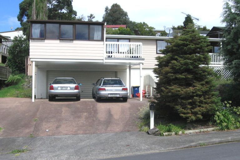 Photo of property in 3 Randal Place, Bayview, Auckland, 0629