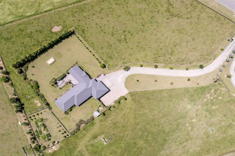 Photo of property in 27 Tupelo Place, Swannanoa, Rangiora, 7476