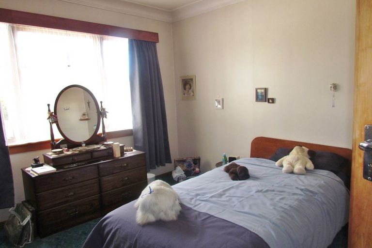 Photo of property in 127 Ngaumutawa Road, Masterton, 5810