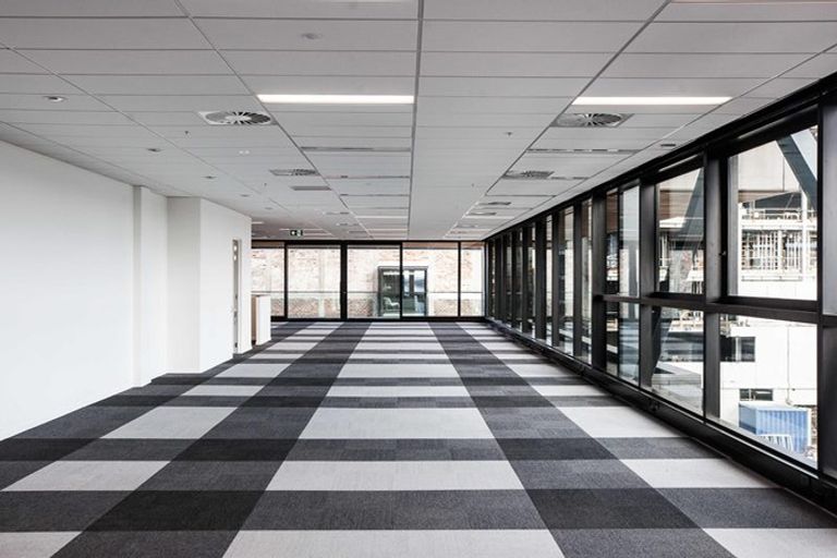 Photo of property in 12 Madden Avenue, Kumeu, 0810