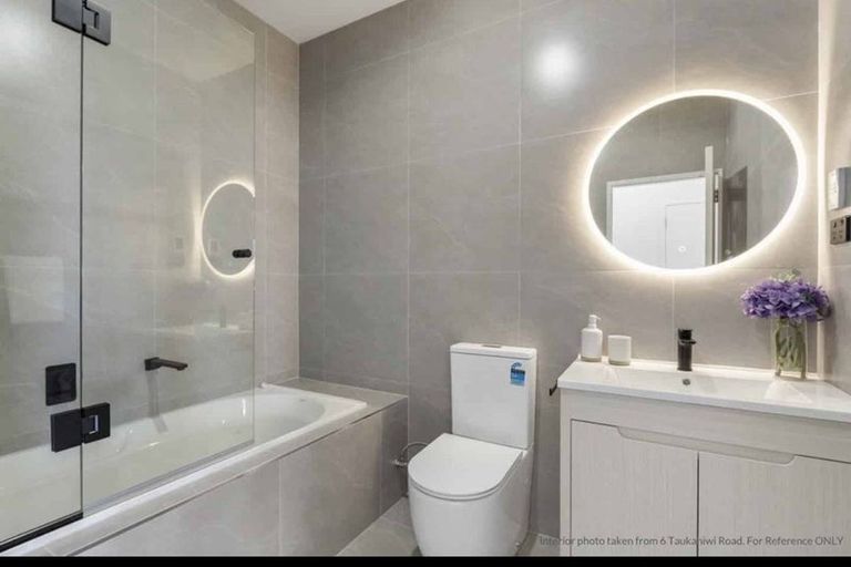 Photo of property in 10 Taukahiwi Road, Pukekohe, 2120