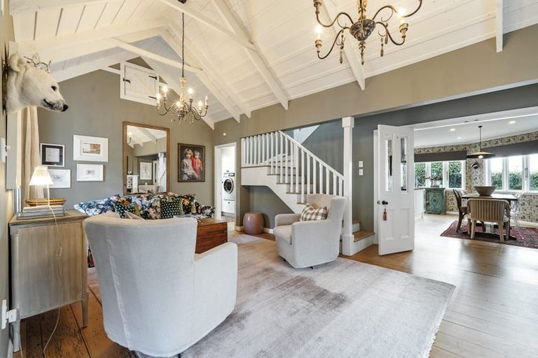 Photo of property in 89 Pendarves Street, New Plymouth, 4310