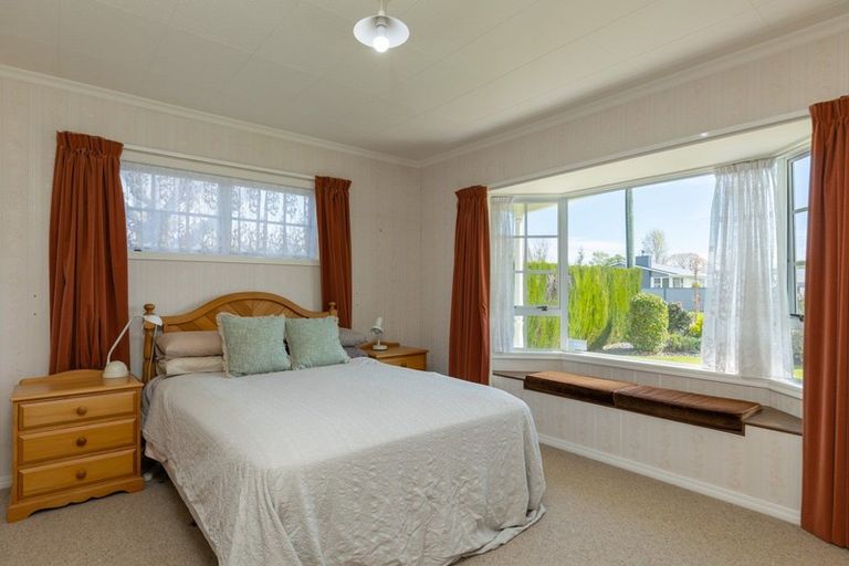 Photo of property in 82 Mclauchlan Street, Springlands, Blenheim, 7201