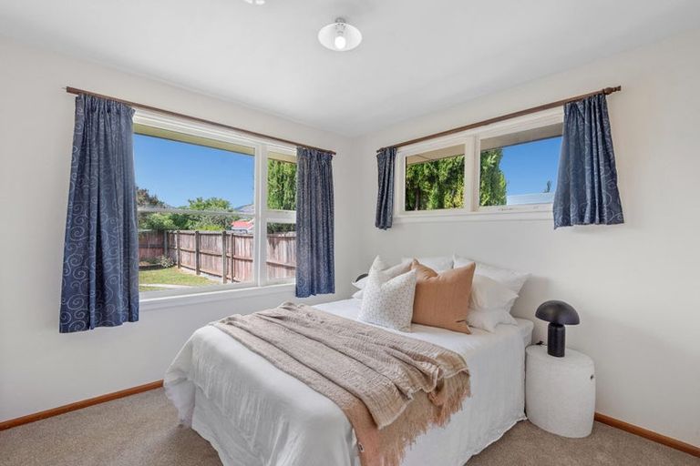 Photo of property in 48 Roberta Drive, Somerfield, Christchurch, 8024