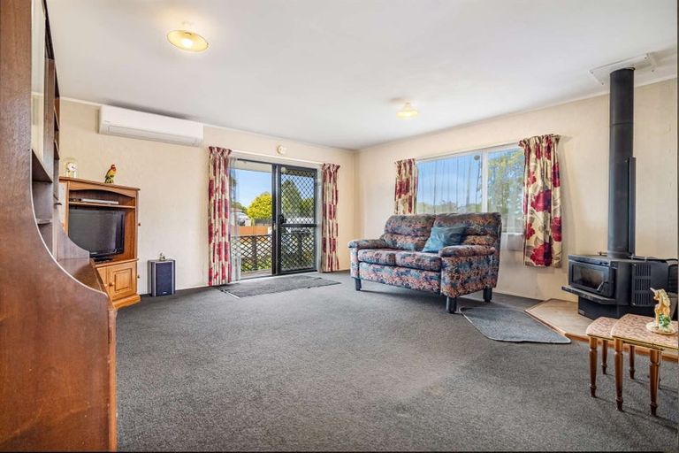 Photo of property in 20a Lloyd Drive, Nawton, Hamilton, 3200