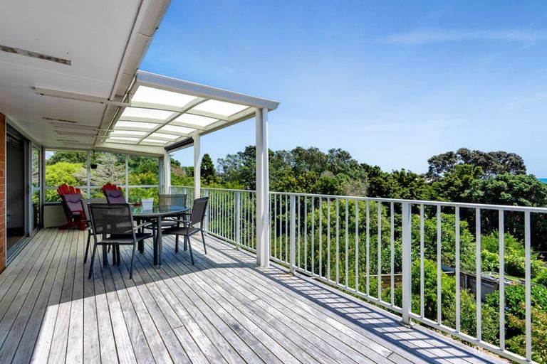 Photo of property in 30 Motukari Place, Onaero, Waitara, 4383