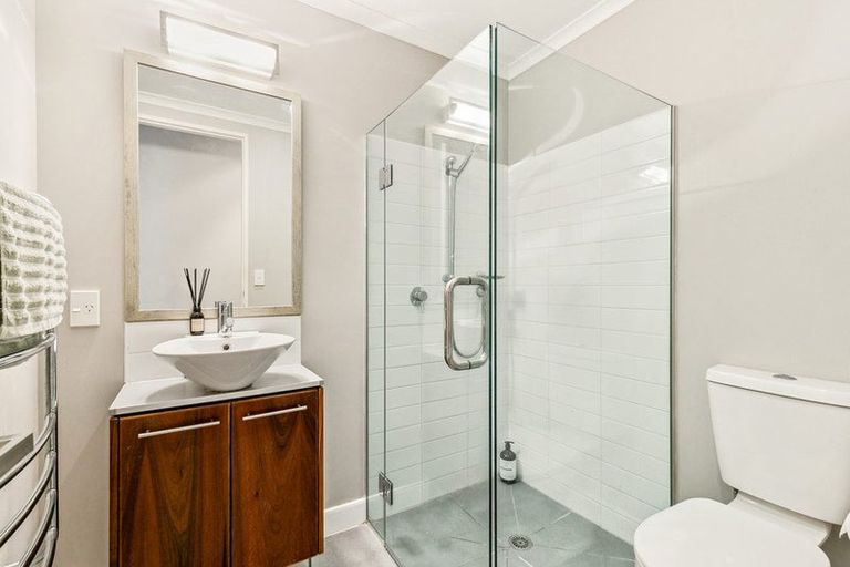 Photo of property in Augusta Apartments, 30/254 Willis Street, Te Aro, Wellington, 6011