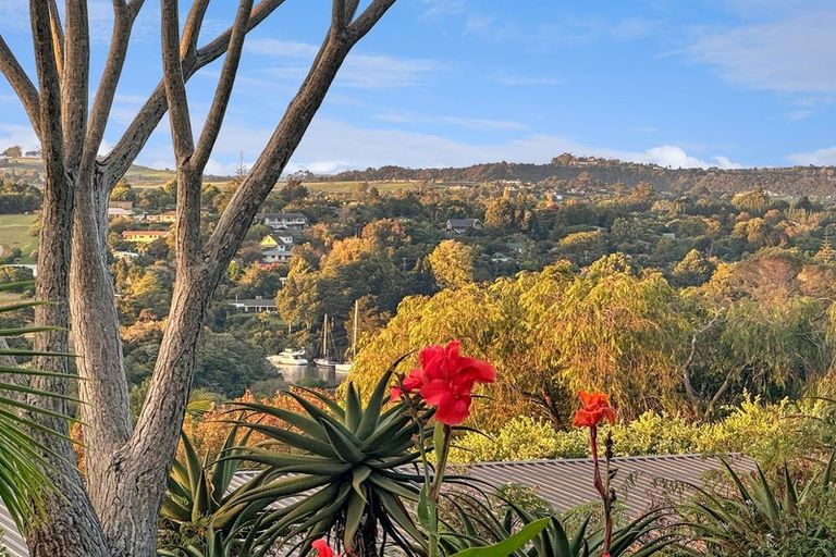 Photo of property in 12 Keridale Lane, Kerikeri, 0230