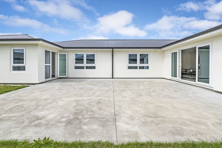 Photo of property in 19a Lewis Crescent, Rolleston, 7614