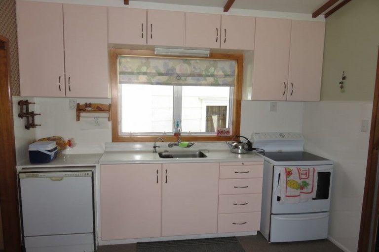 Photo of property in 315 Linton Crescent, Whangamata, 3620