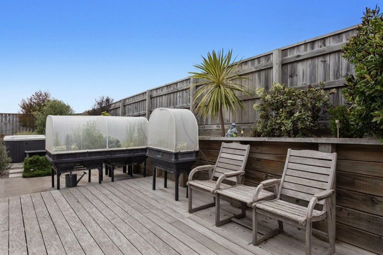 Photo of property in 12 Acacia Avenue, Coastlands, Whakatane, 3120