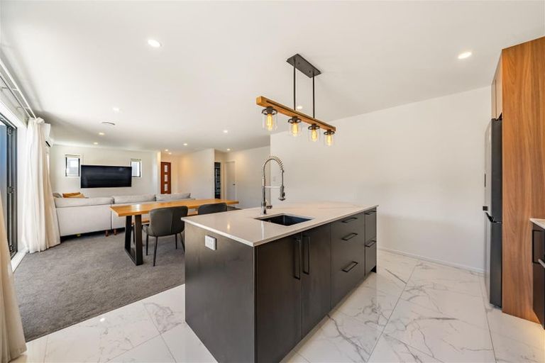 Photo of property in 3 Dahl Drive, Wallaceville, Upper Hutt, 5018