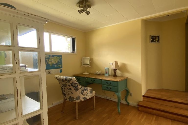 Photo of property in 3 Battenburg Place, Torbay, Auckland, 0630