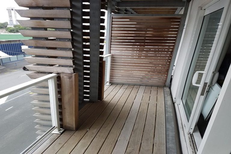 Photo of property in The Peak Apartments, 506/170 Taranaki Street, Te Aro, Wellington, 6011