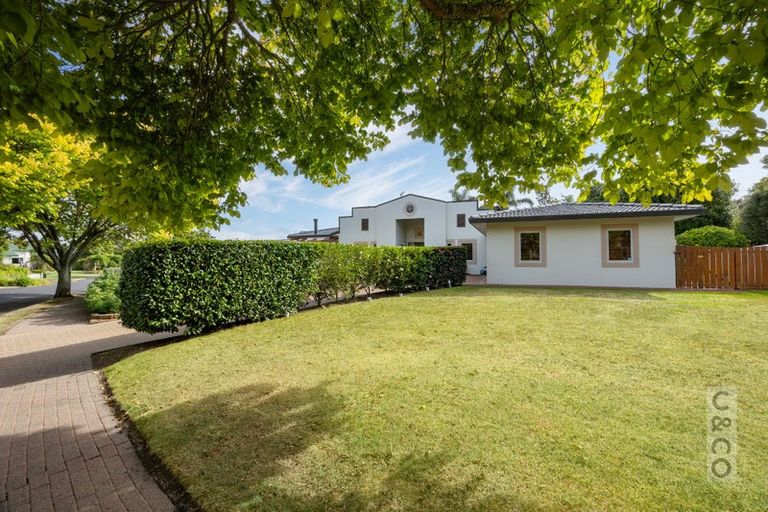 Photo of property in 41 Sunny Crescent, Huapai, Kumeu, 0810