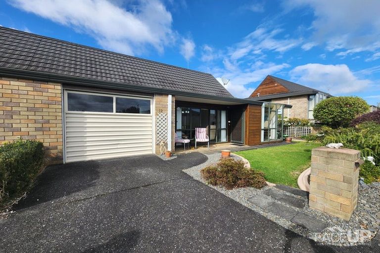 Photo of property in 12/18 Williams Road, Hobsonville, Auckland, 0618