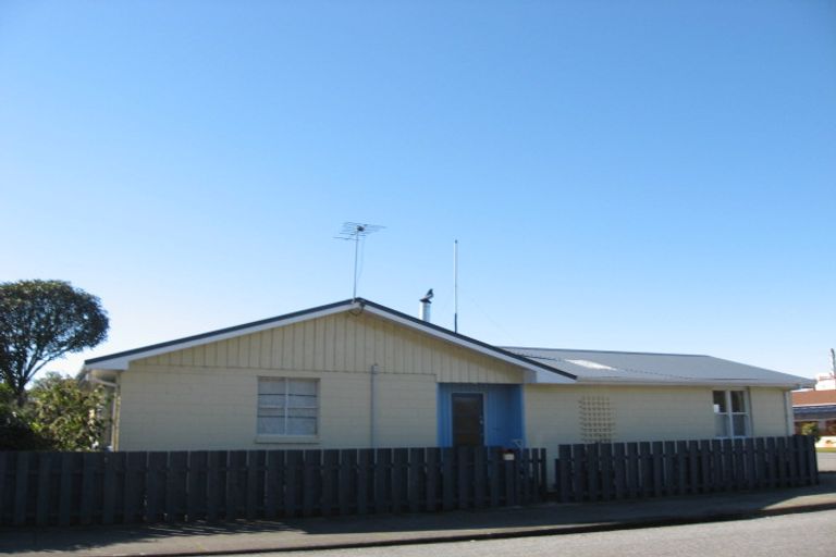 Photo of property in 220 Gibson Quay, Hokitika, 7810