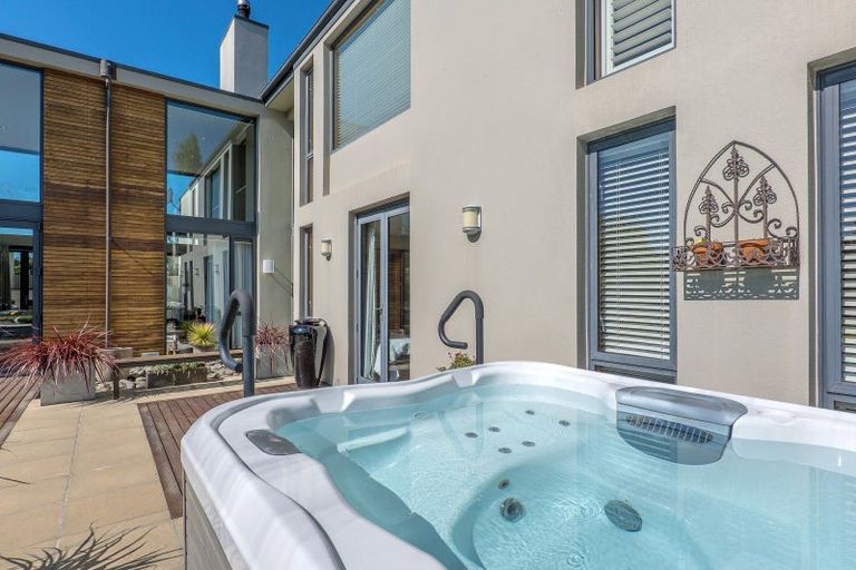 Photo of property in 90 Mcdrurys Road, Halswell, Christchurch, 7674